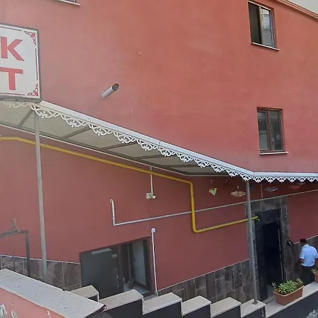 Birlik Apart Трабзон