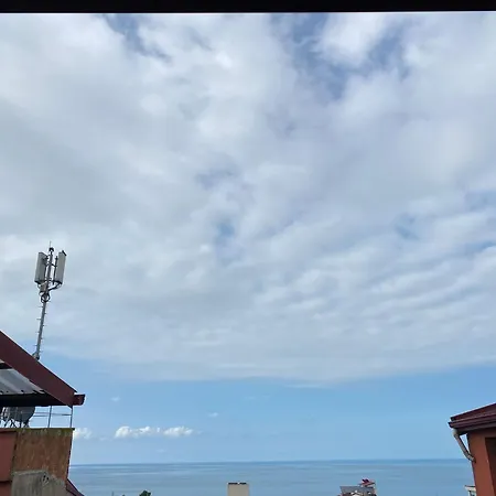 Birlik Apart Трабзон